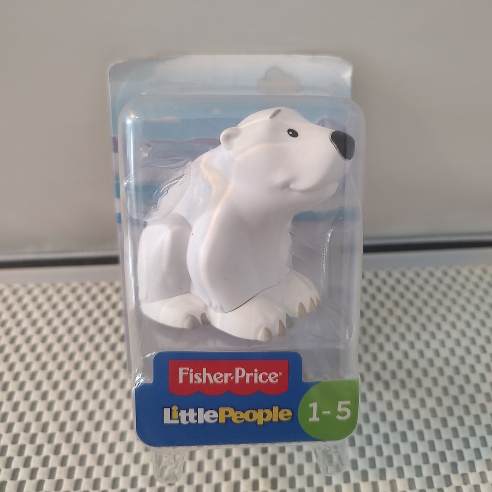 Fisher Price Little People Polar Bear NWT Zoo Animal Figure